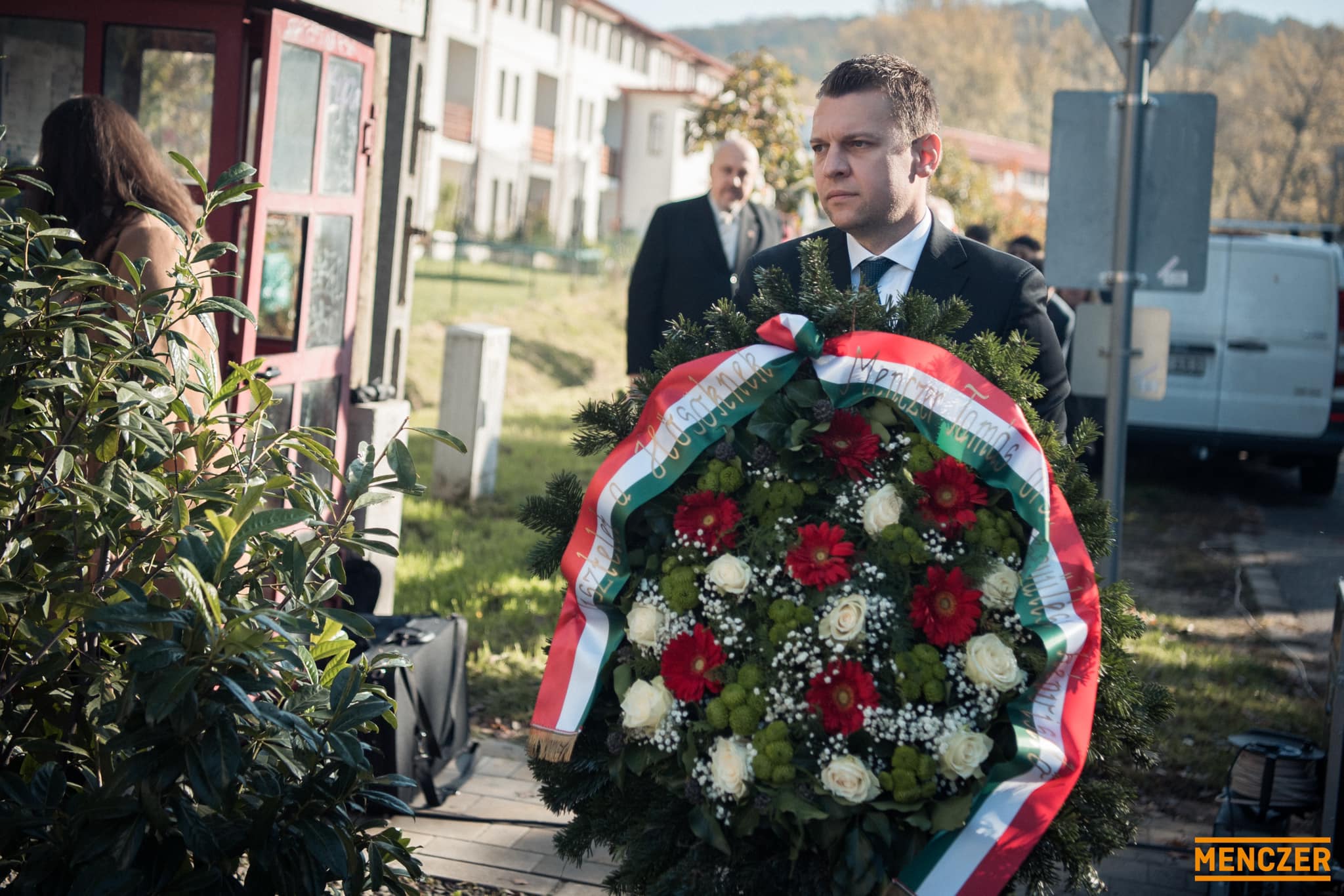 Menczer Tamás: Az 56-os hősök helytállása példa és erőforrás