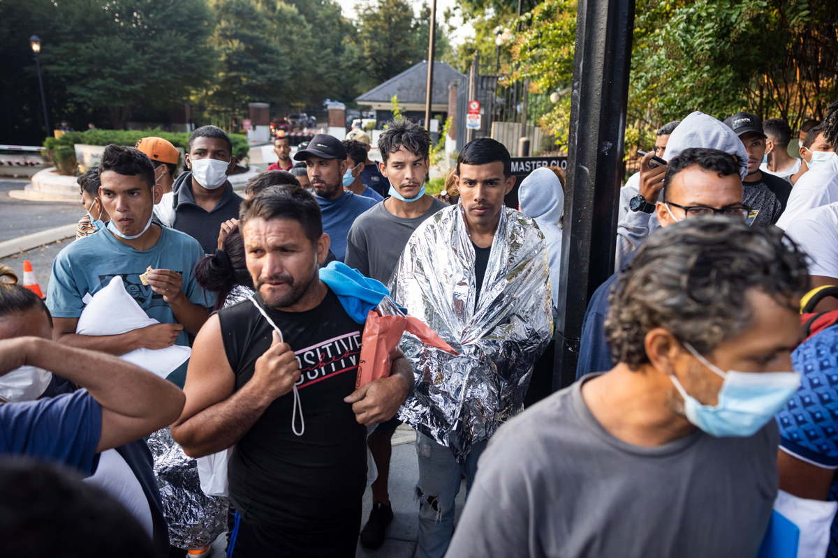 Újabb migránsbuszok érkeztek New Yorkba