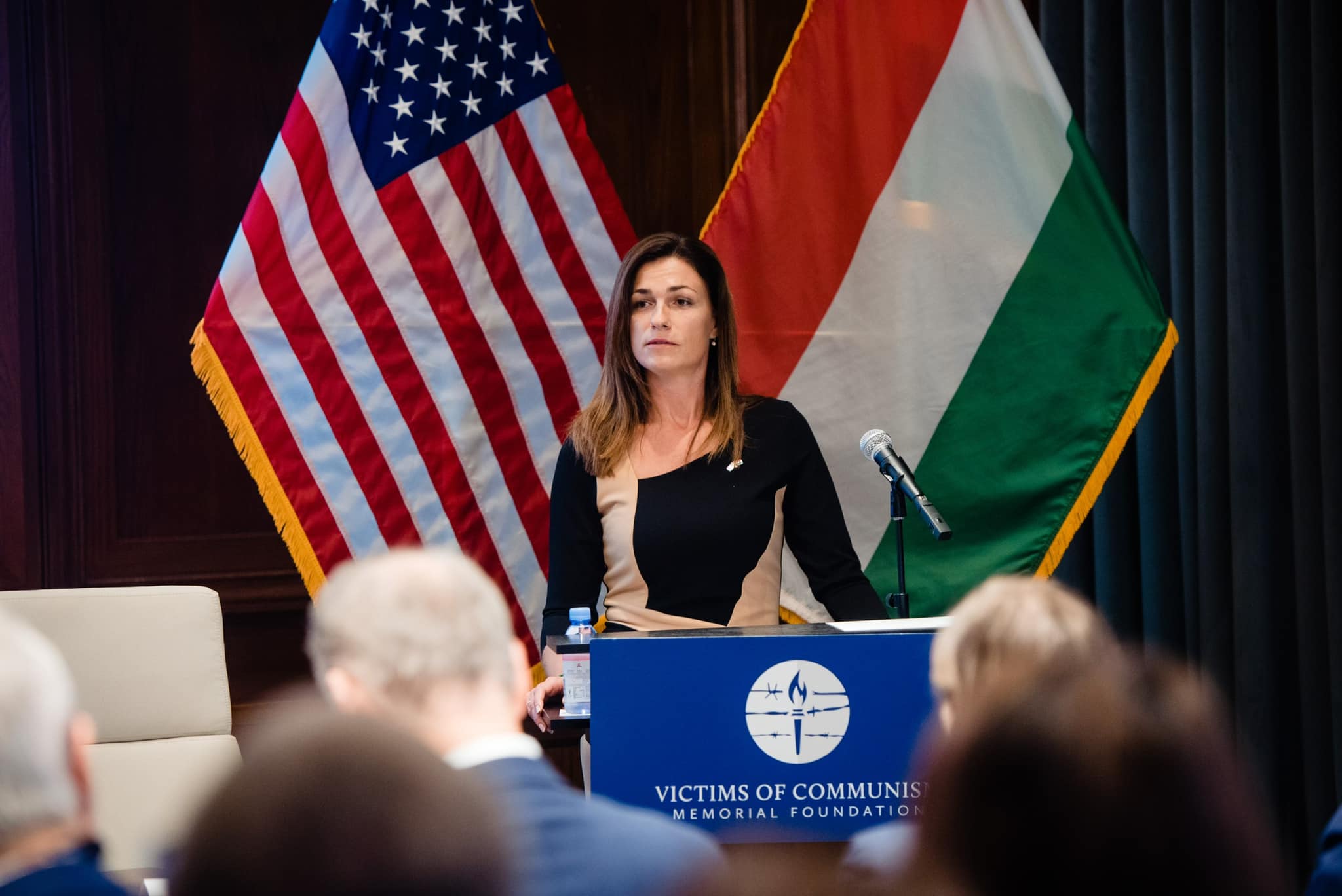 A kommunizmus bűneit olyan szinten kellene kezelni, mint a nácizmuséit