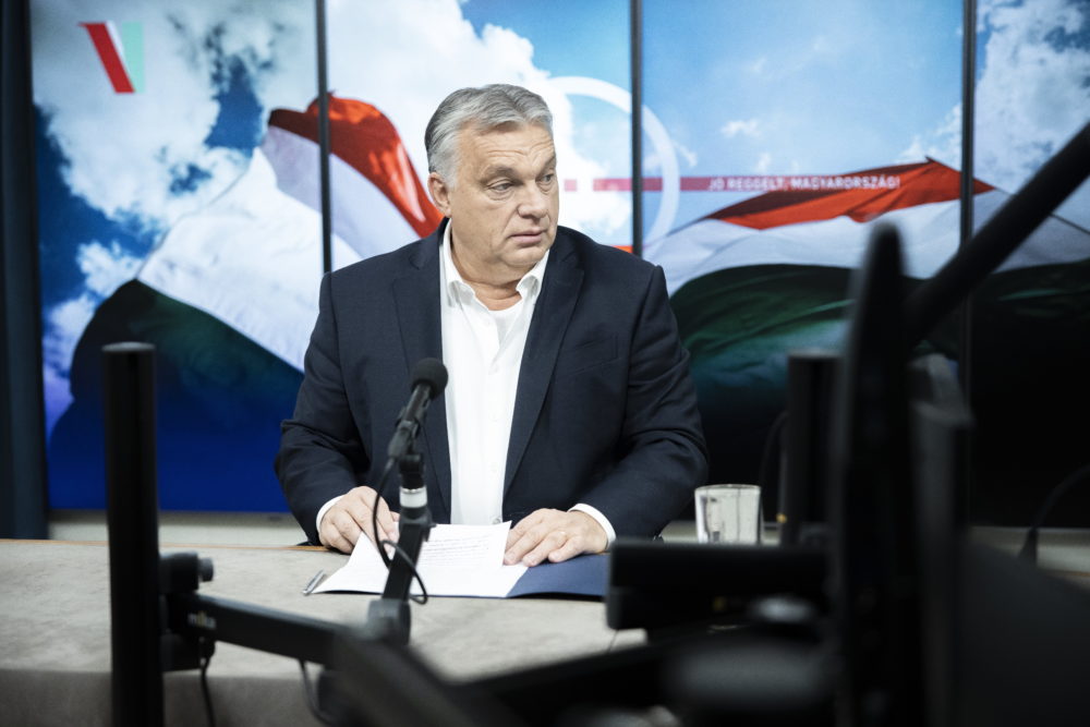 Orbán Viktor: Magyarország nem hagyja magát!