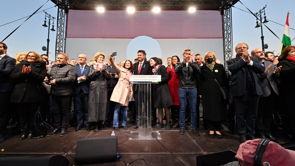 Márki-Zay Péter védekező pozícióban van a dollárbaloldal-botrányban