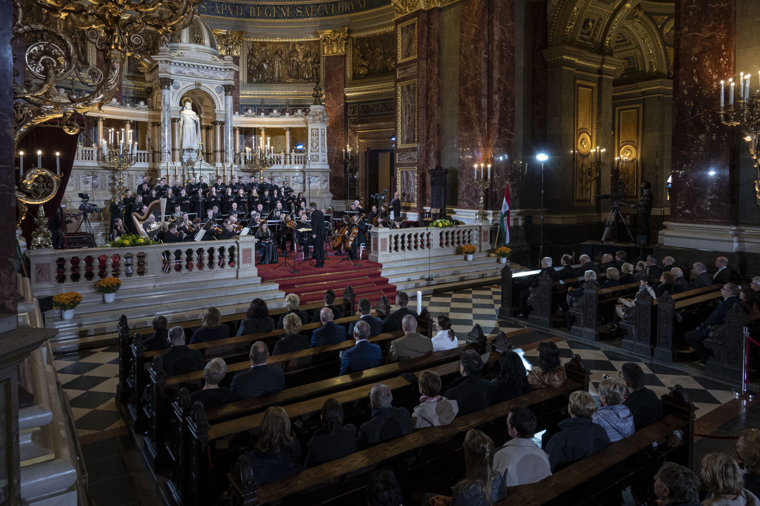 Emlékkoncert a Szent István-bazilikában