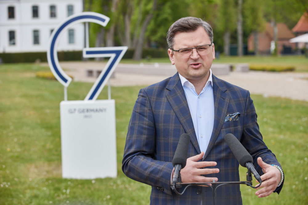 Dmitro Kuleba: Spanyolország újabb fegyvereket ad Ukrajnának