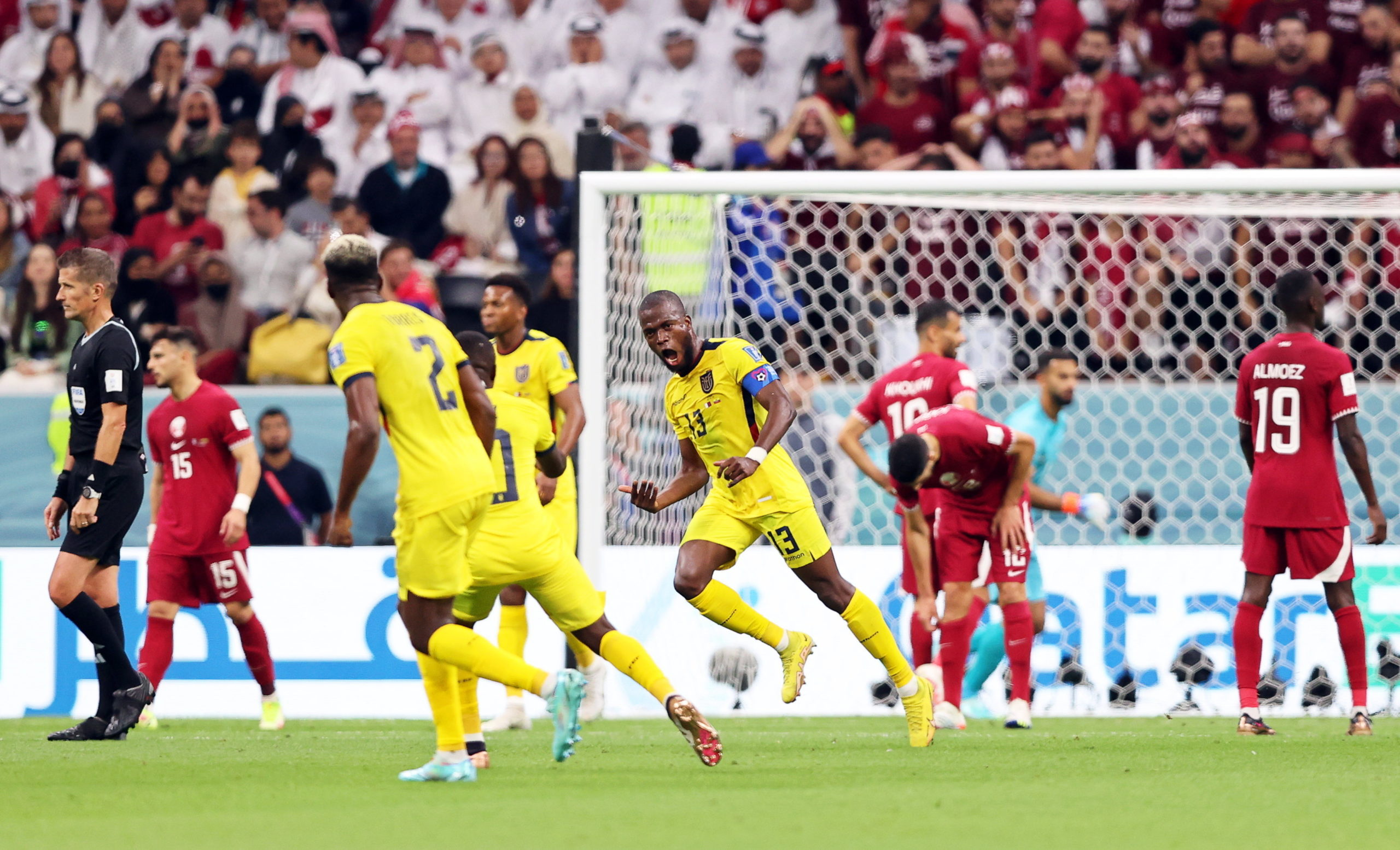 Történelmi eredmény a vb nyitómeccsén