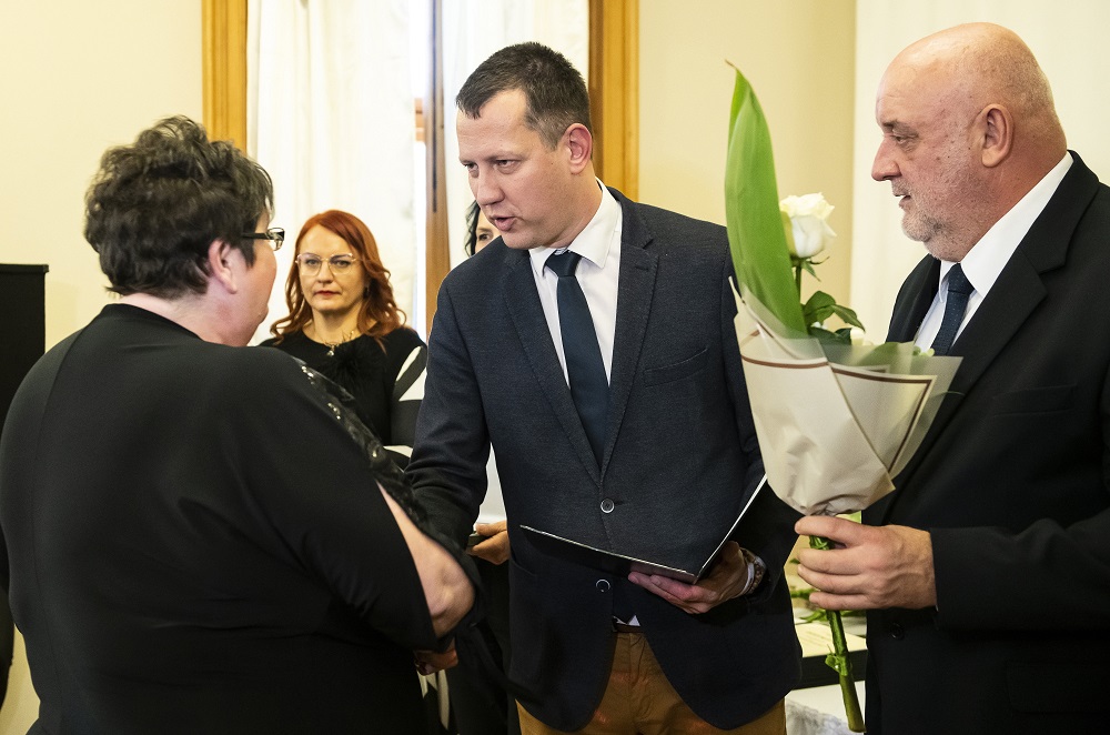 Fülöp Attila: az állam nem vonul ki a szociális ellátásból