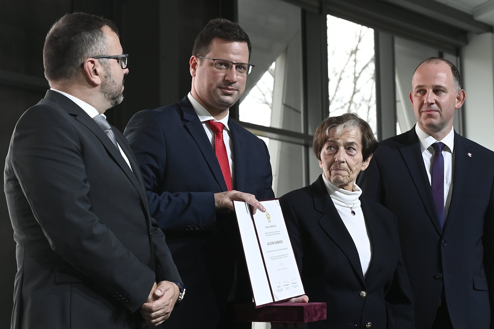 Gulyás Gergely kapta a Halzl József-díjat