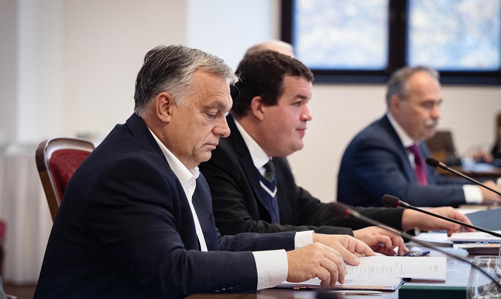 Kiderült, mi a mai kormányülés témája