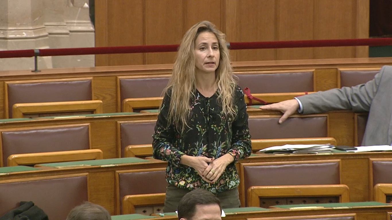 Szabó Rebeka: a valódi veszély a klímakatasztrófa