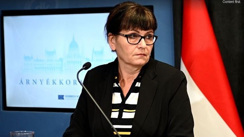 A DK-s csodafegyver: tagadni, tagadni, tagadni