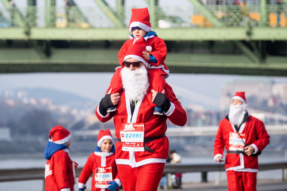 Mikulásfutás Budapesten