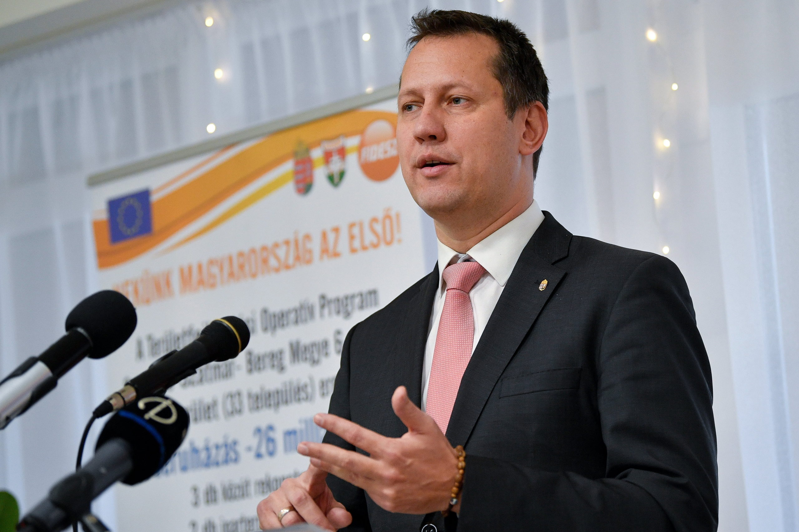 Több mint 30 milliárd forintból valósultak meg szociális infrastruktúra-fejlesztések