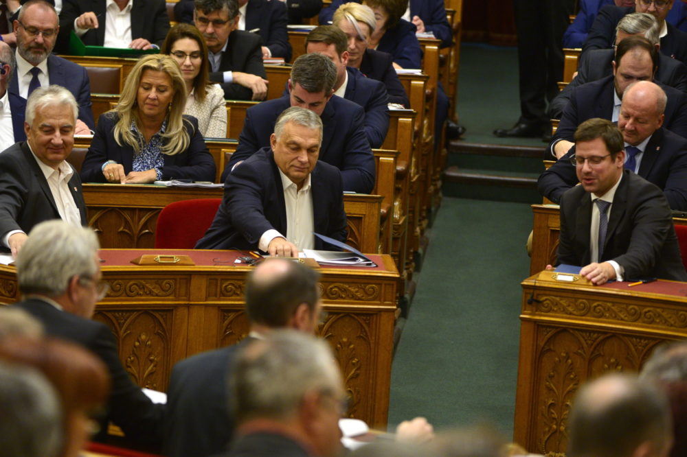 Politikai nyilatkozatot fogadott el az Országgyűlés