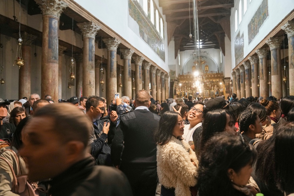 Ismét megtelt a Szent Katalin-templom Betlehemben