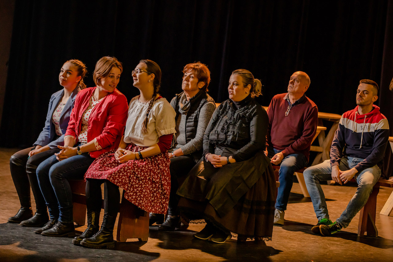 Petőfi köztünk jár