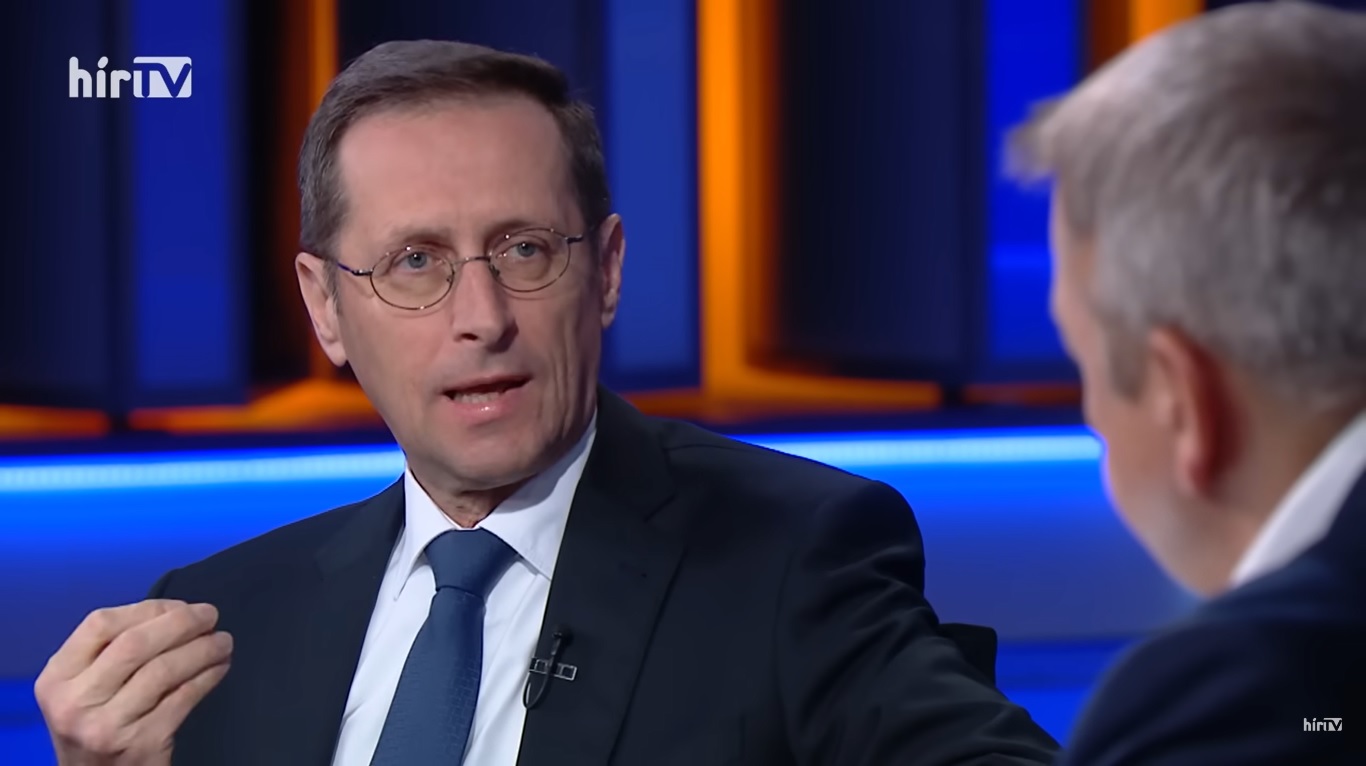 Varga Mihály: A kormány legfőbb célja az áremelkedések mérséklése