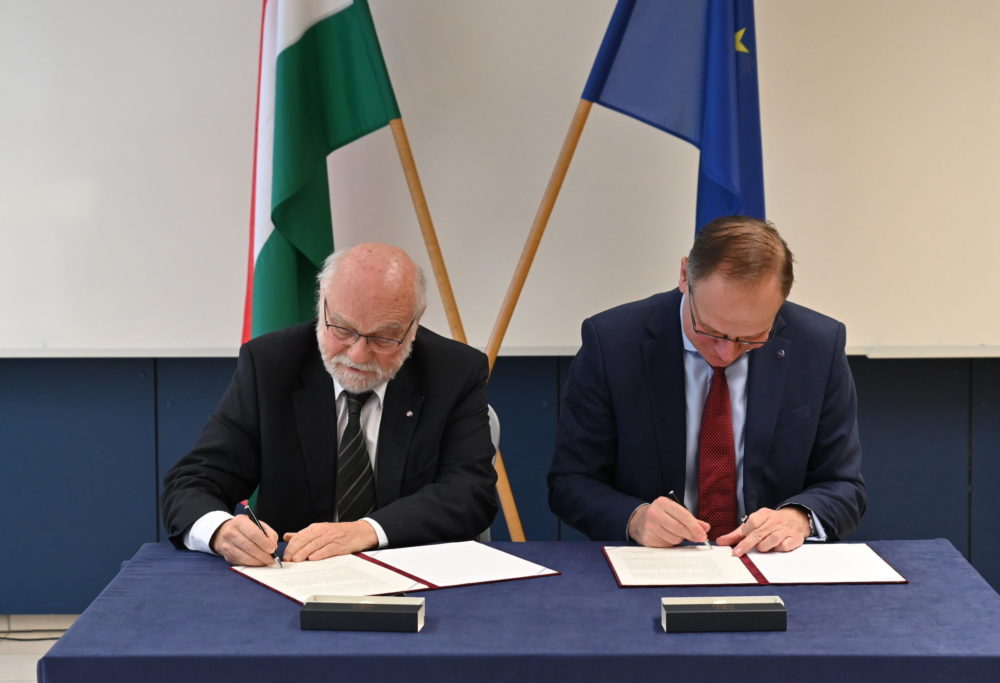 Navracsics Tibor: Együttműködéssel előrébb juthatunk a fejlesztéspolitikában