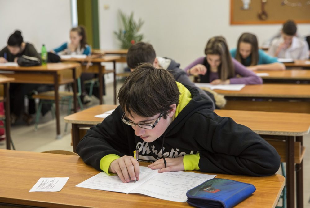 Január 21-én tartják a középfokú írásbeli felvételi vizsgákat