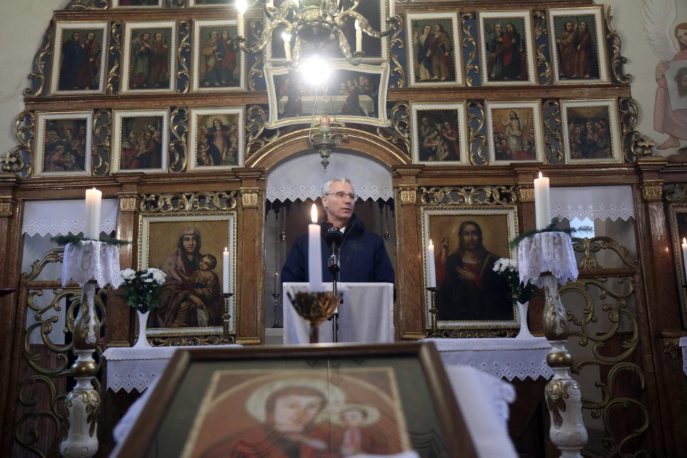 Soltész Miklós: A kormány támogatja a méltó búcsúztatást is