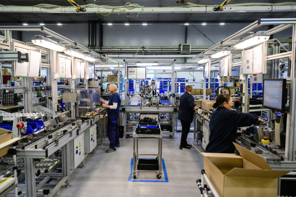 Továbbra is történelmi magasságokban a foglalkoztatottság