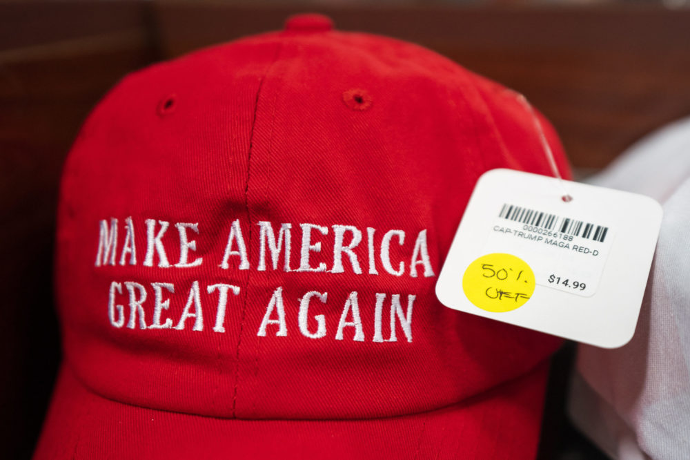 Fellebbviteli bíróság: a szólásszabadság része Trumpot támogató sapkát viselni