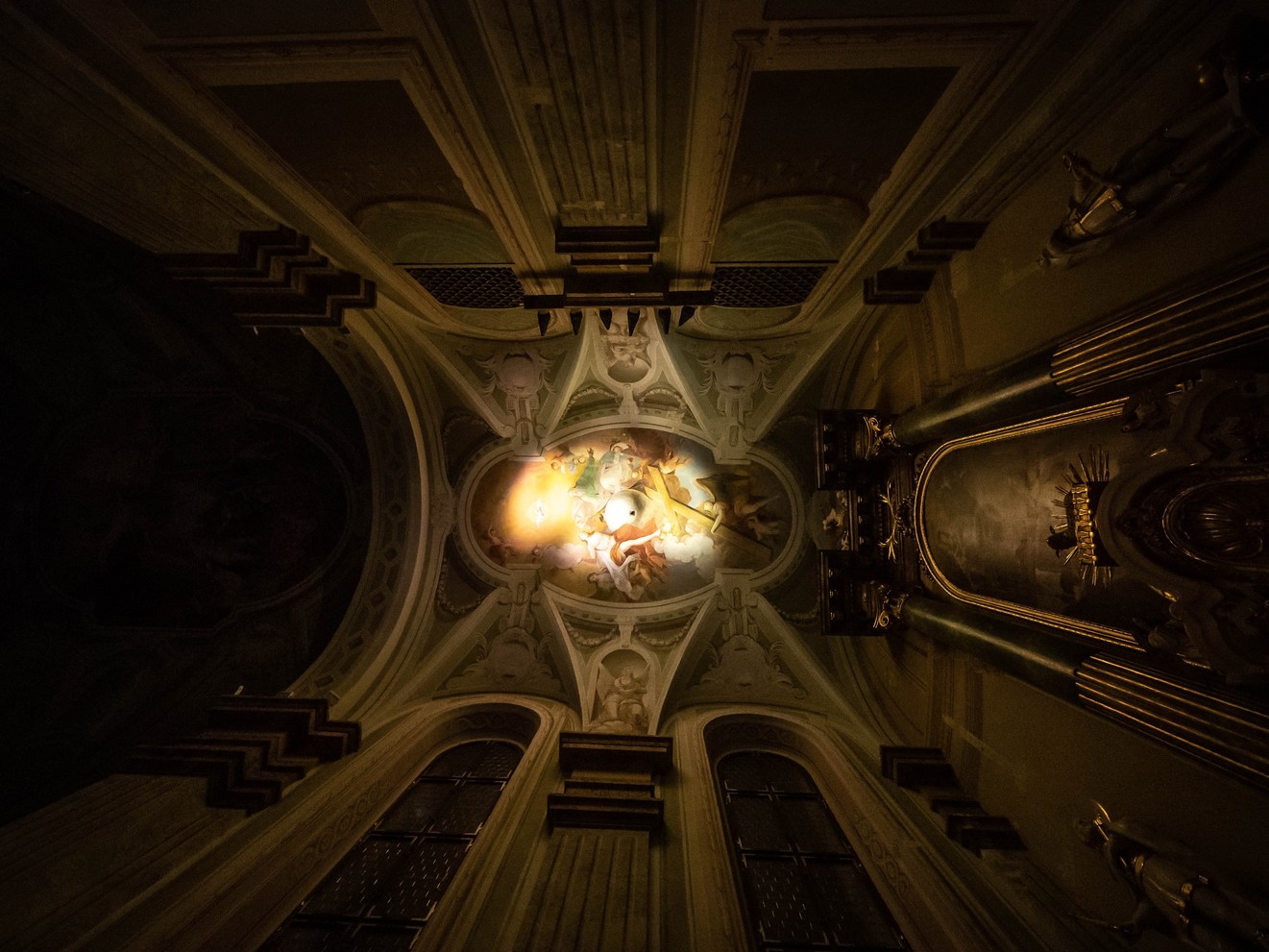 Földre hozott mennyország – különleges séta a veszprémi várban