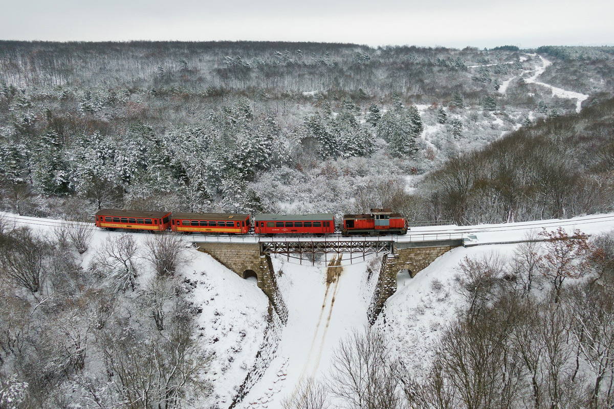 Újra megnyit az eplényi sípálya
