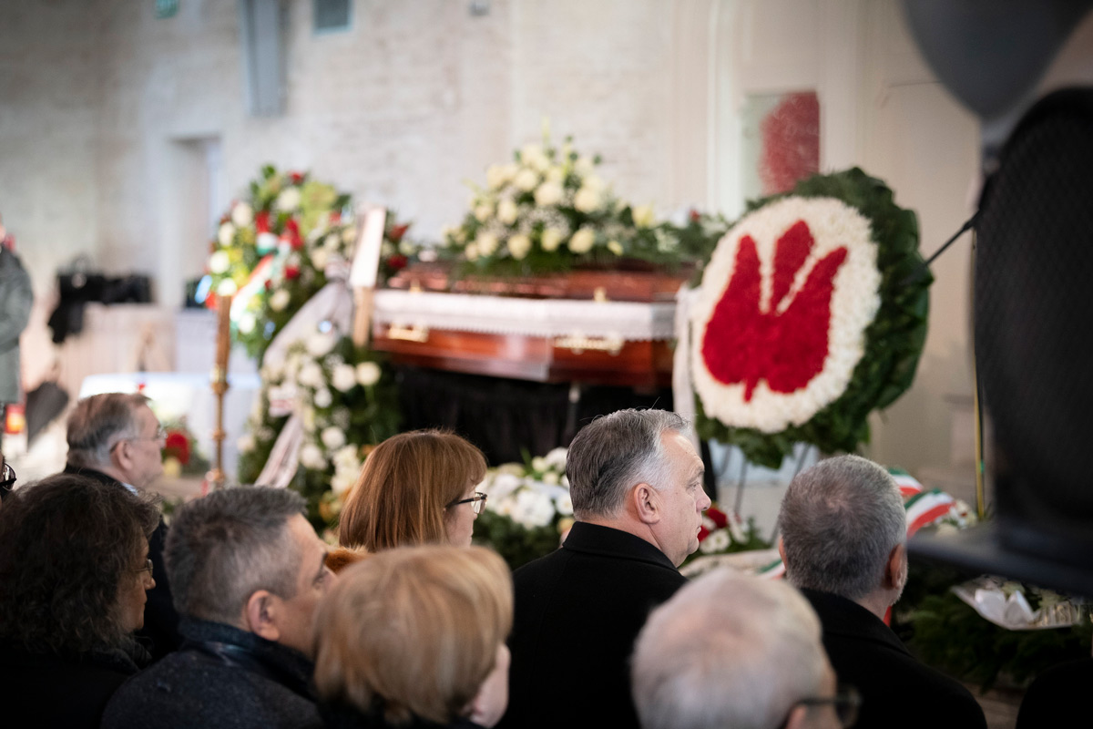 Végső búcsút vettek Duray Miklóstól