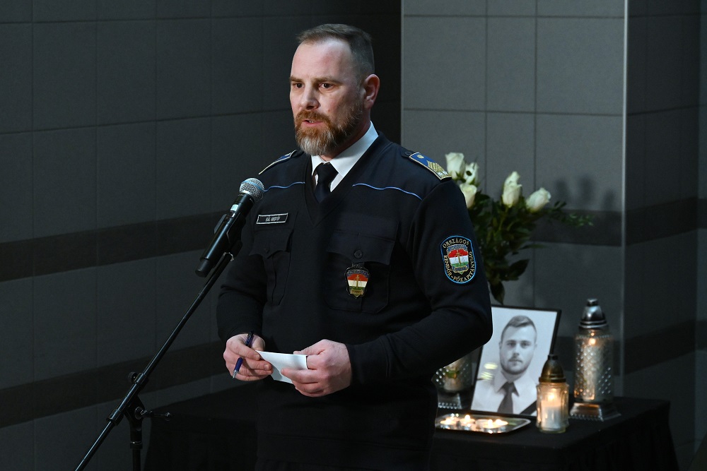 Rendőrgyilkosság – ORFK: szakszerű, jogszerű volt a rendőri intézkedés