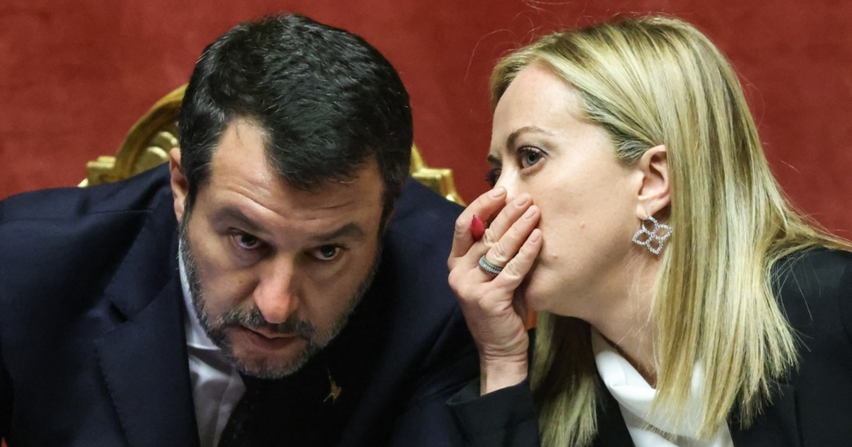 Olaszország továbbra is önti a pénzt Ukrajnába: megfúrták Salviniékat