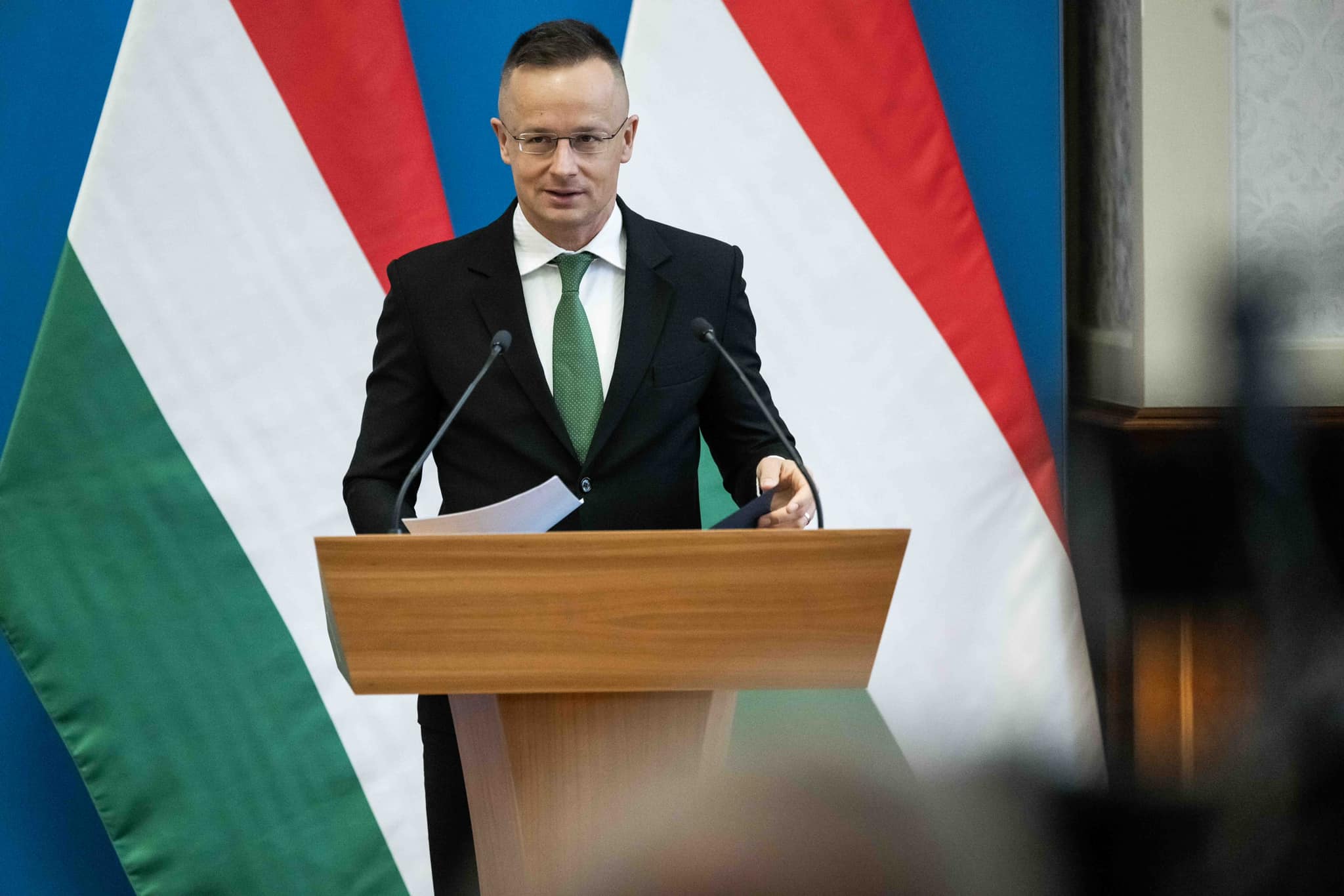 Magyarországra látogat Vang Ji államtanácsos