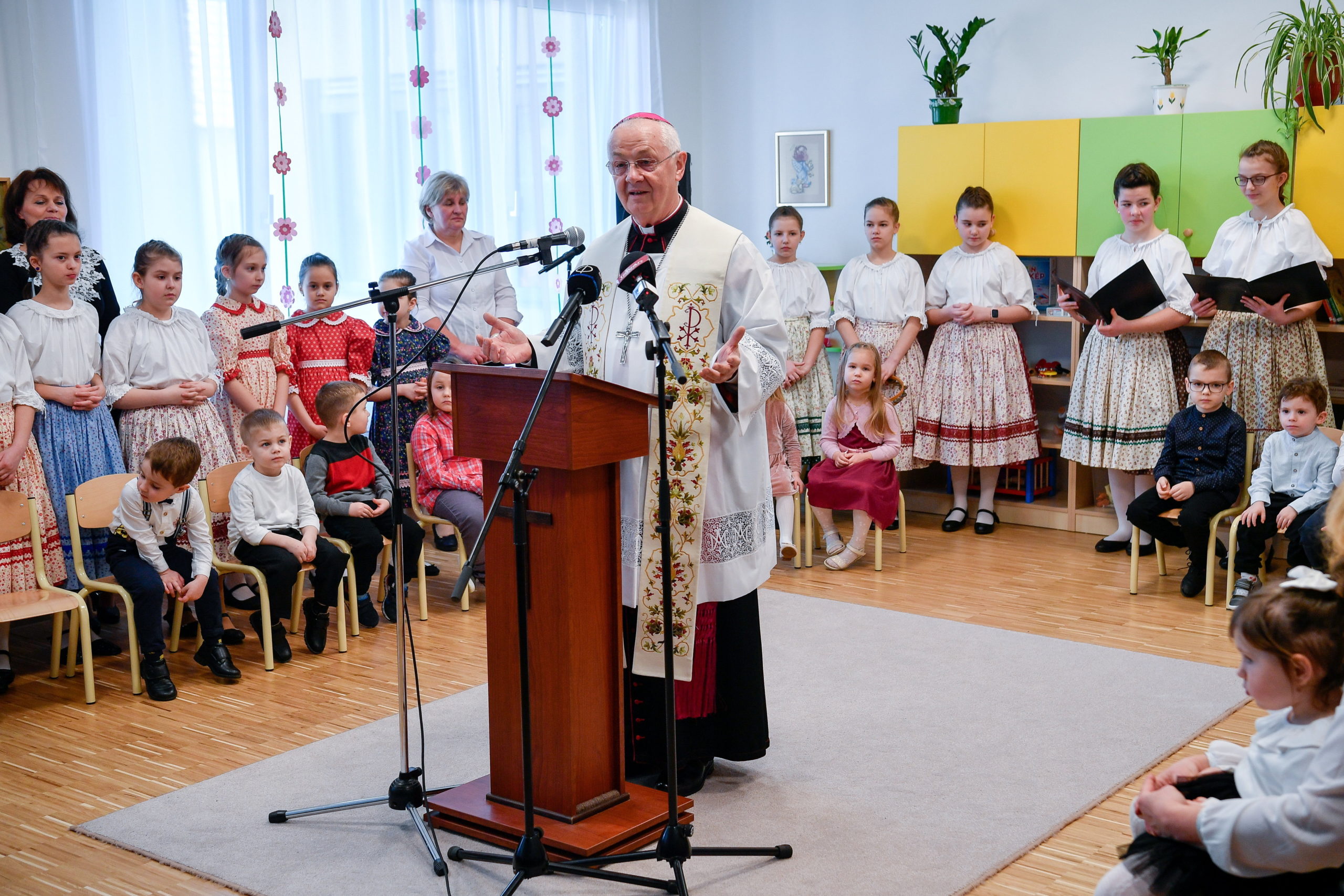 Átadták a Szent Erzsébet Katolikus Óvodát Karcagon