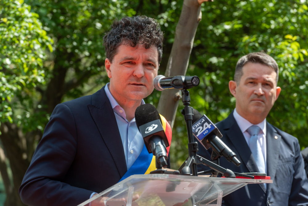 Korrupciógyanú miatt jelentették fel Bukarest főpolgármesterét