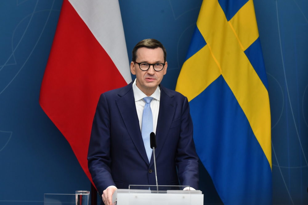 Morawiecki: Erősebbé válik a NATO Svédország és Finnország csatlakozásával