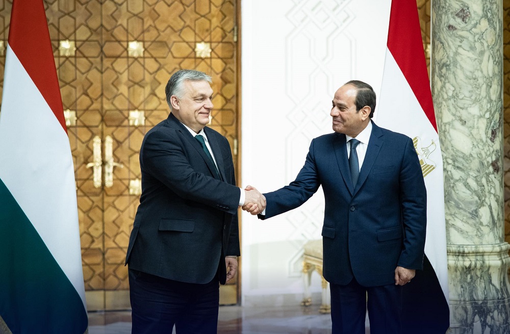 Magyarországhoz hasonlóan Egyiptom is a béke pártján áll