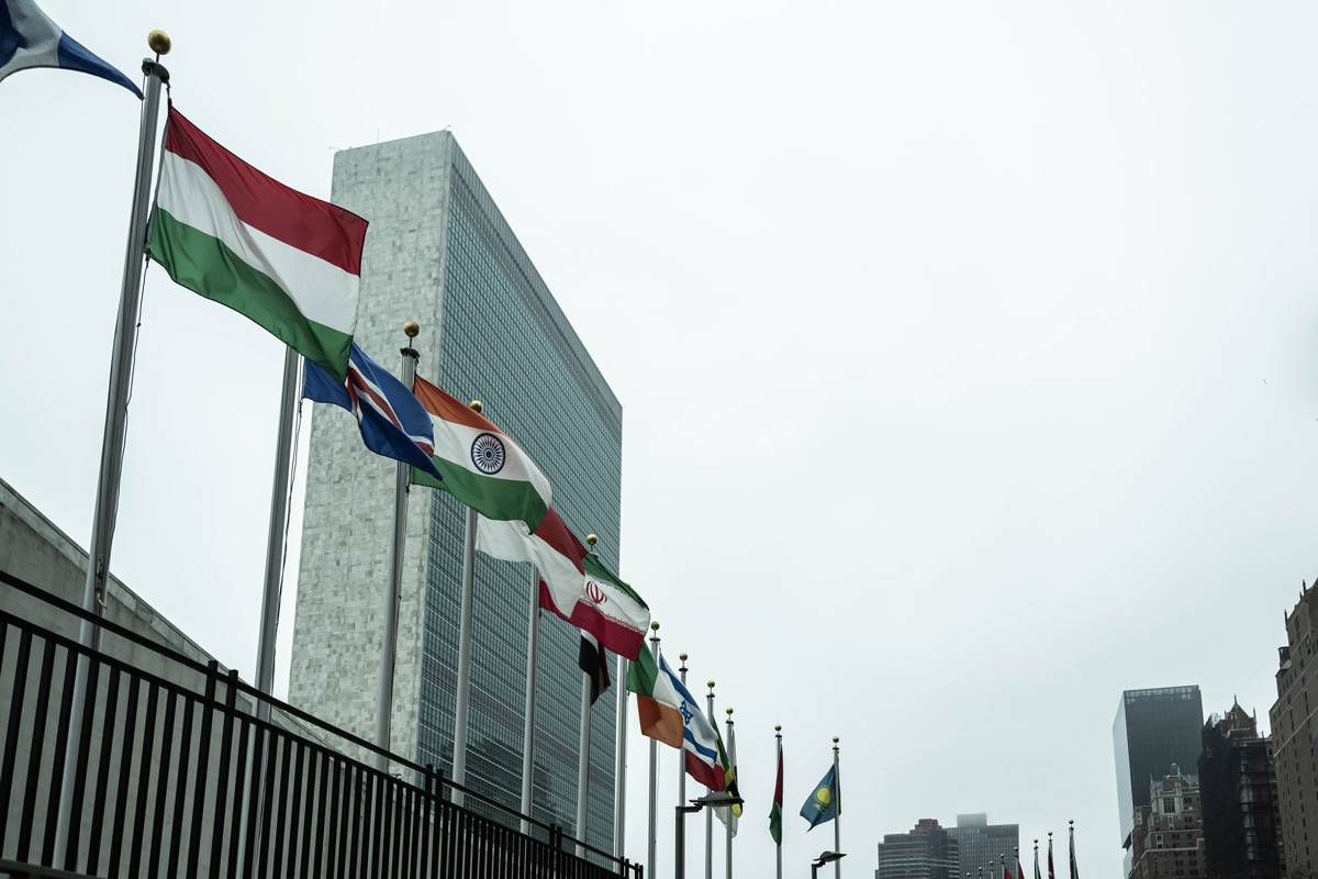 Az ENSZ Közgyűlése határozatban sürgeti a harcok lezárását Ukrajnában