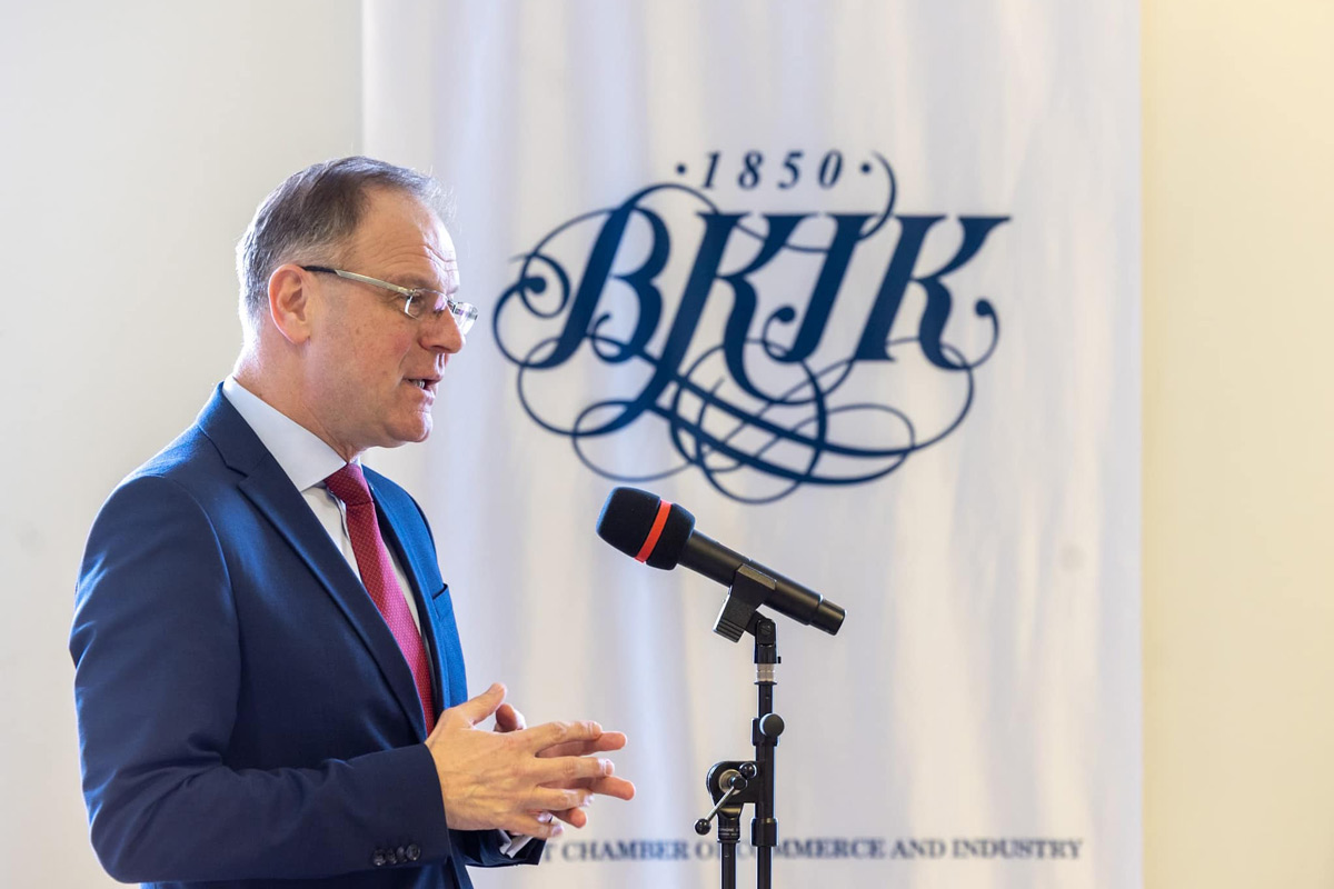 Navracsics Tibor: Komplex területfejlesztési politikára törekszik a kormány