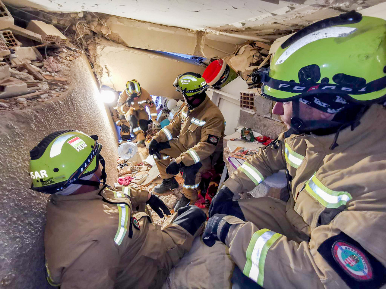 „Anyát mentettünk, karjában halott gyermekével” – Törökország magyar hősei
