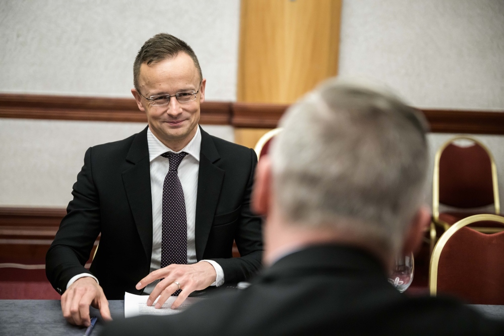 Fel kell lépni az energiaügyek átpolitizálása és ideologizálása ellen