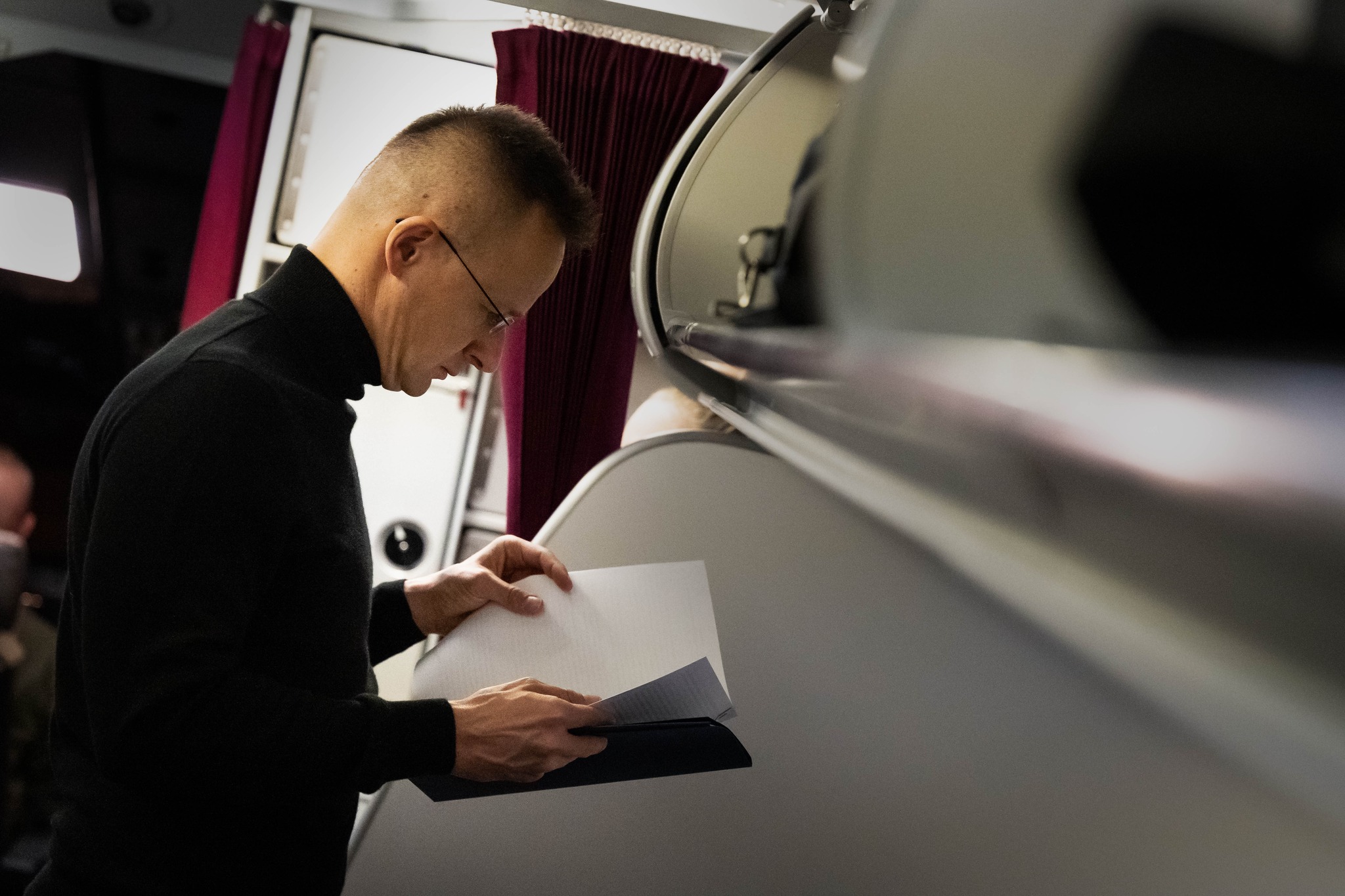 Megint kiderült, hogy ki a békepárti, és ki a háborúpárti