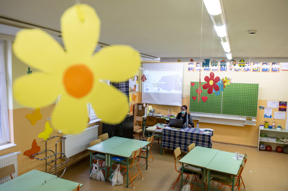 A következő három évben is folytatódhat a pedagógusok béremelése