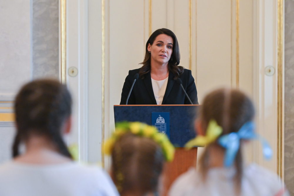 Novák Katalin: A magyar ember segít, ha baj van