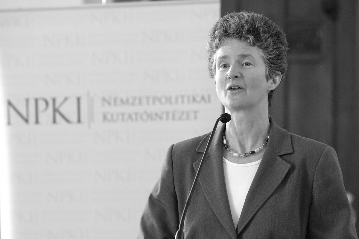 Elhunyt Répás Zsuzsanna