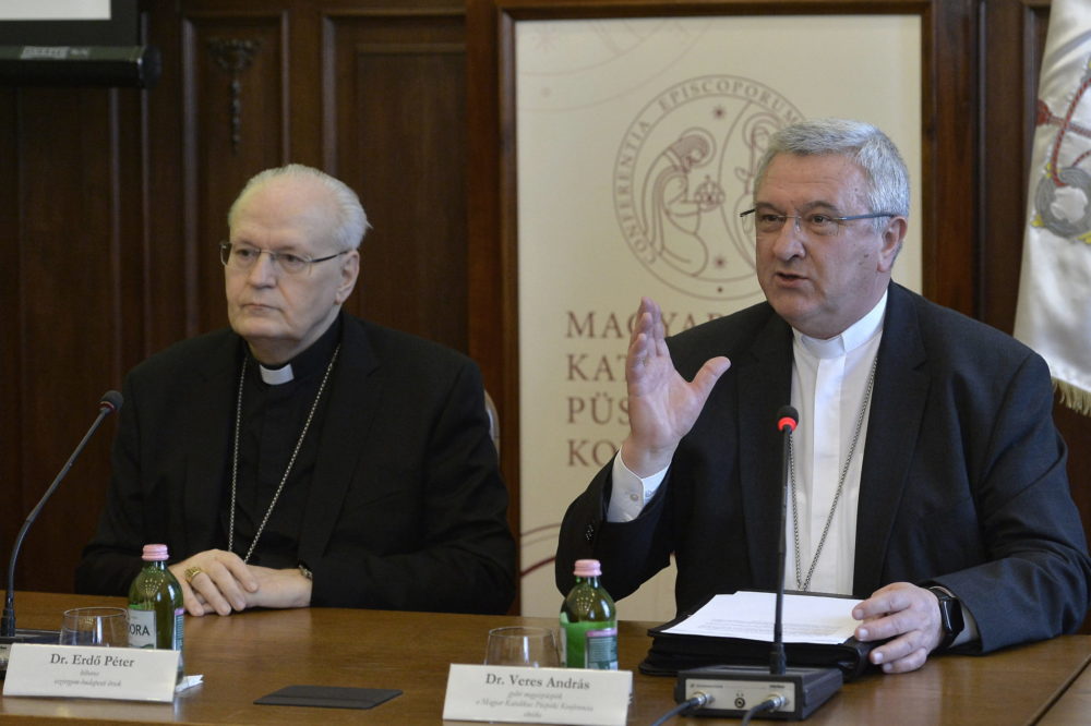 Bemutatták Ferenc pápa magyarországi látogatásának logóját és jelmondatát