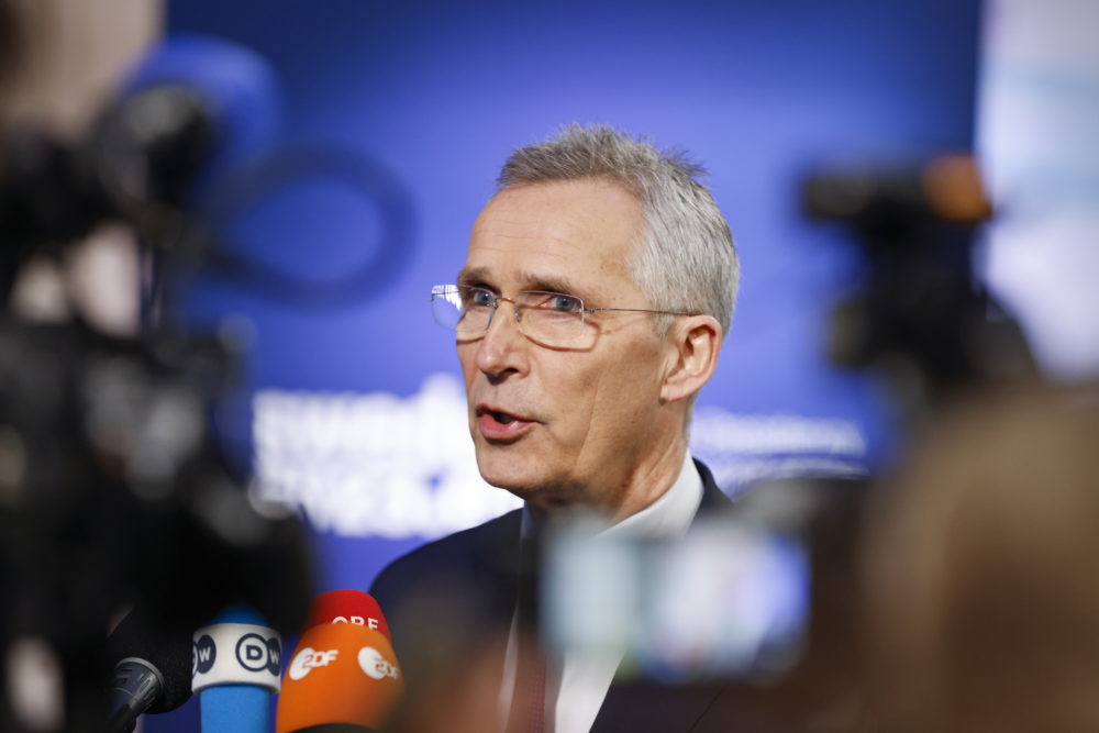 Stoltenberg: Itt az ideje befejezni a ratifikációs folyamatot