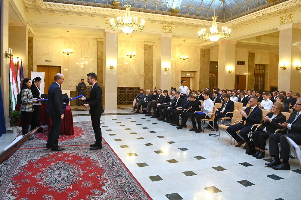 A világ legjobbjai között a magyar diákok