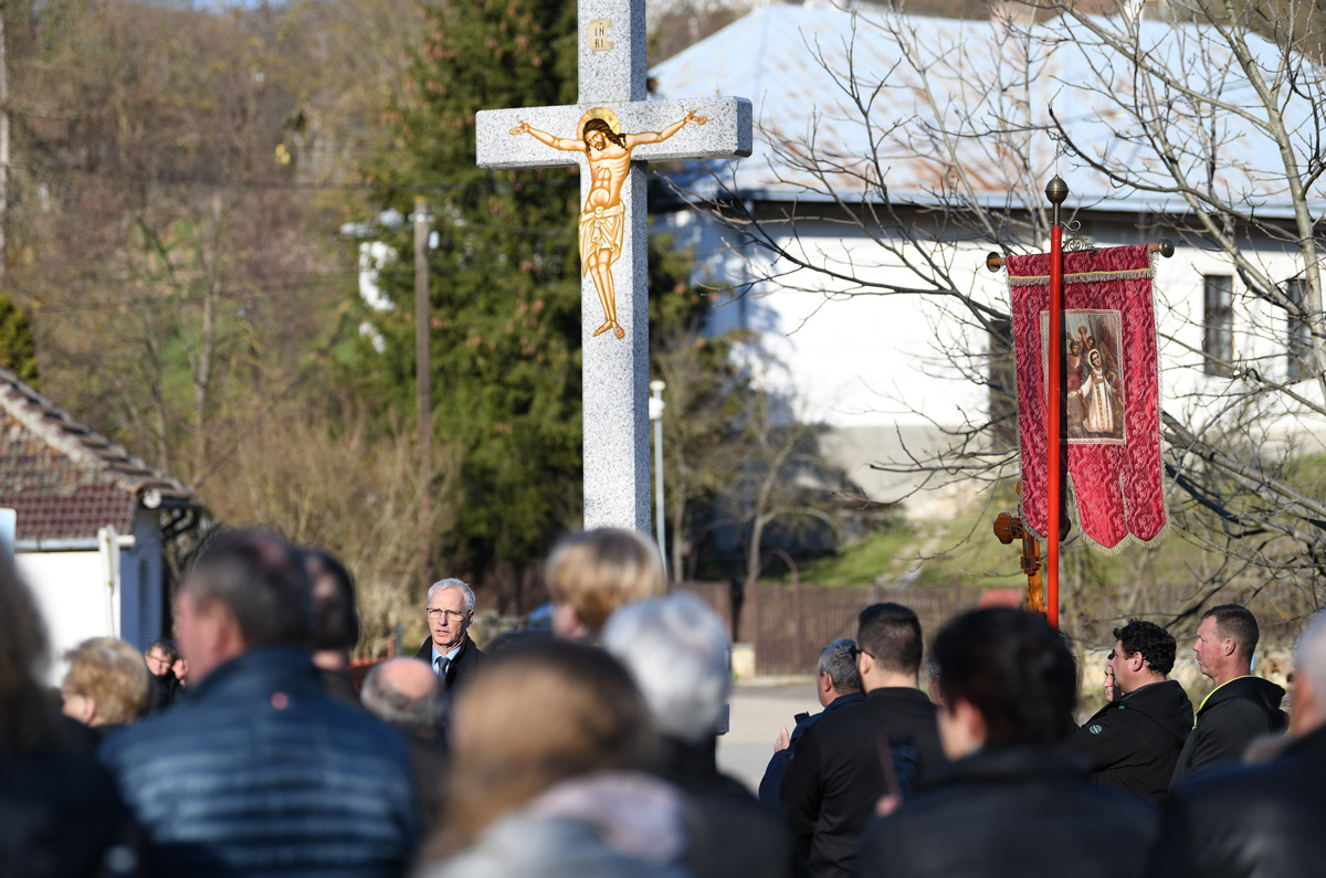 „Tapasztaljuk és tudjuk, a kereszténység a legüldözöttebb vallás”