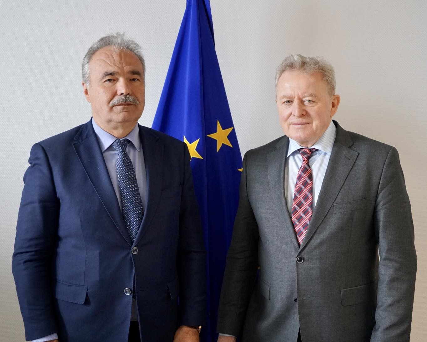 Kelet-európai vezetők közösen kérnek Brüsszeltől segítséget