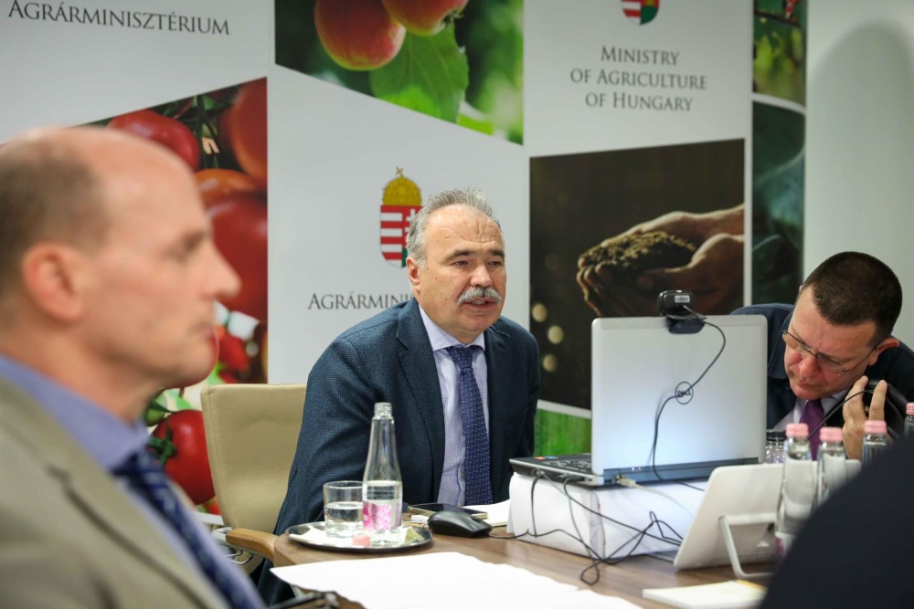 Az ukrán import ellen lépnek fel a közép-európai országok agrárminiszterei