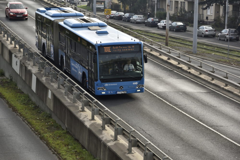 Áprilistól 100E Airport Express jelzéssel közlekedik a reptéri járat