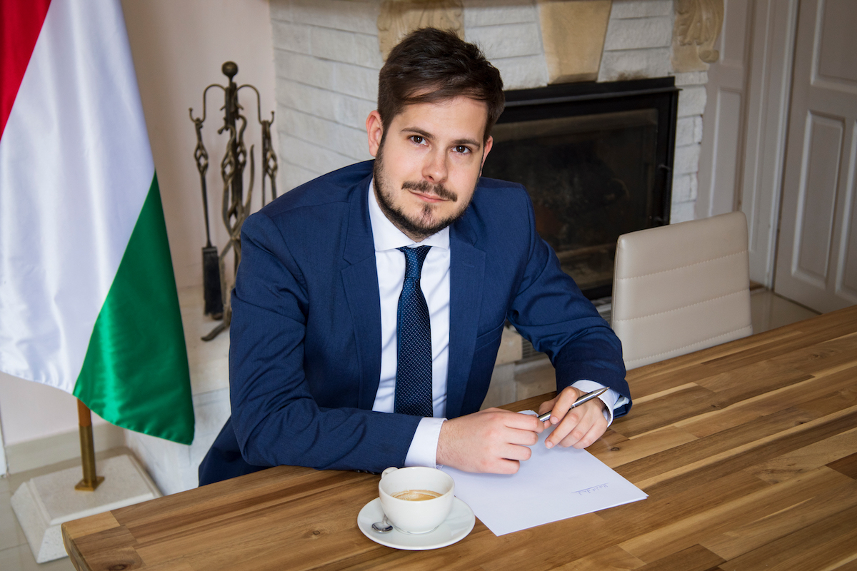 Újra és újra magunkba kell nézni, hogy a nemzetegyesítés megvalósulhasson